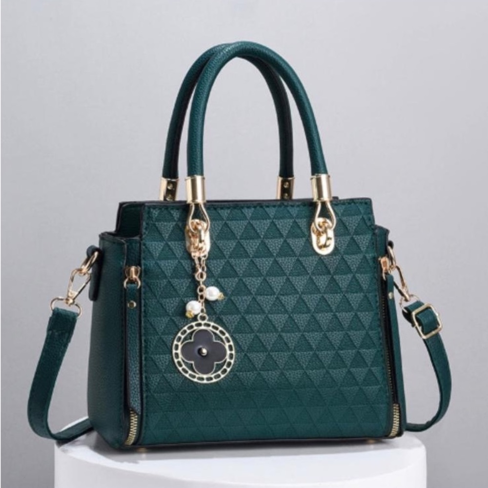 Women’s Green Structured Handbag with Shoulder Strap | Elegant & Versatile
